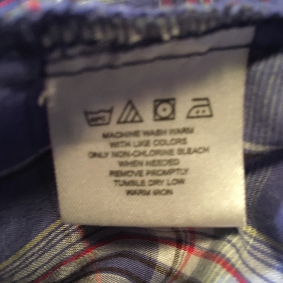 Wrangler Wrancher Western snap shirt. Size Medium - Picture 7 of 8